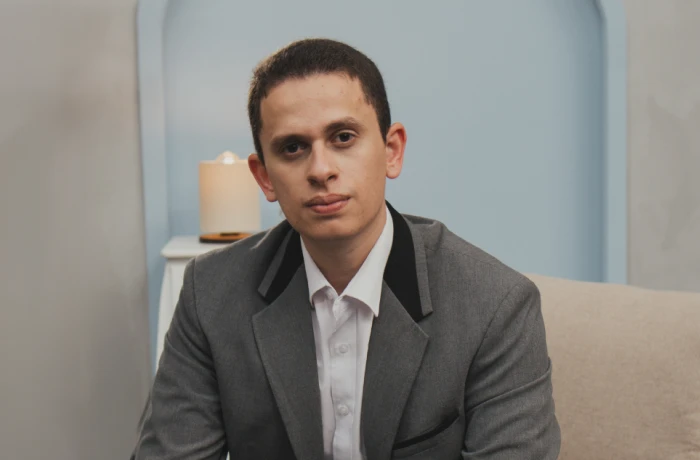 Dr. Raynio Markfá