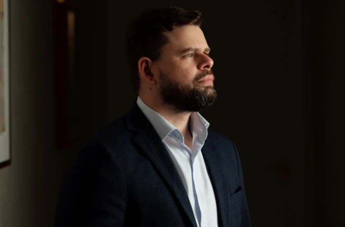 Dr. David Cássio